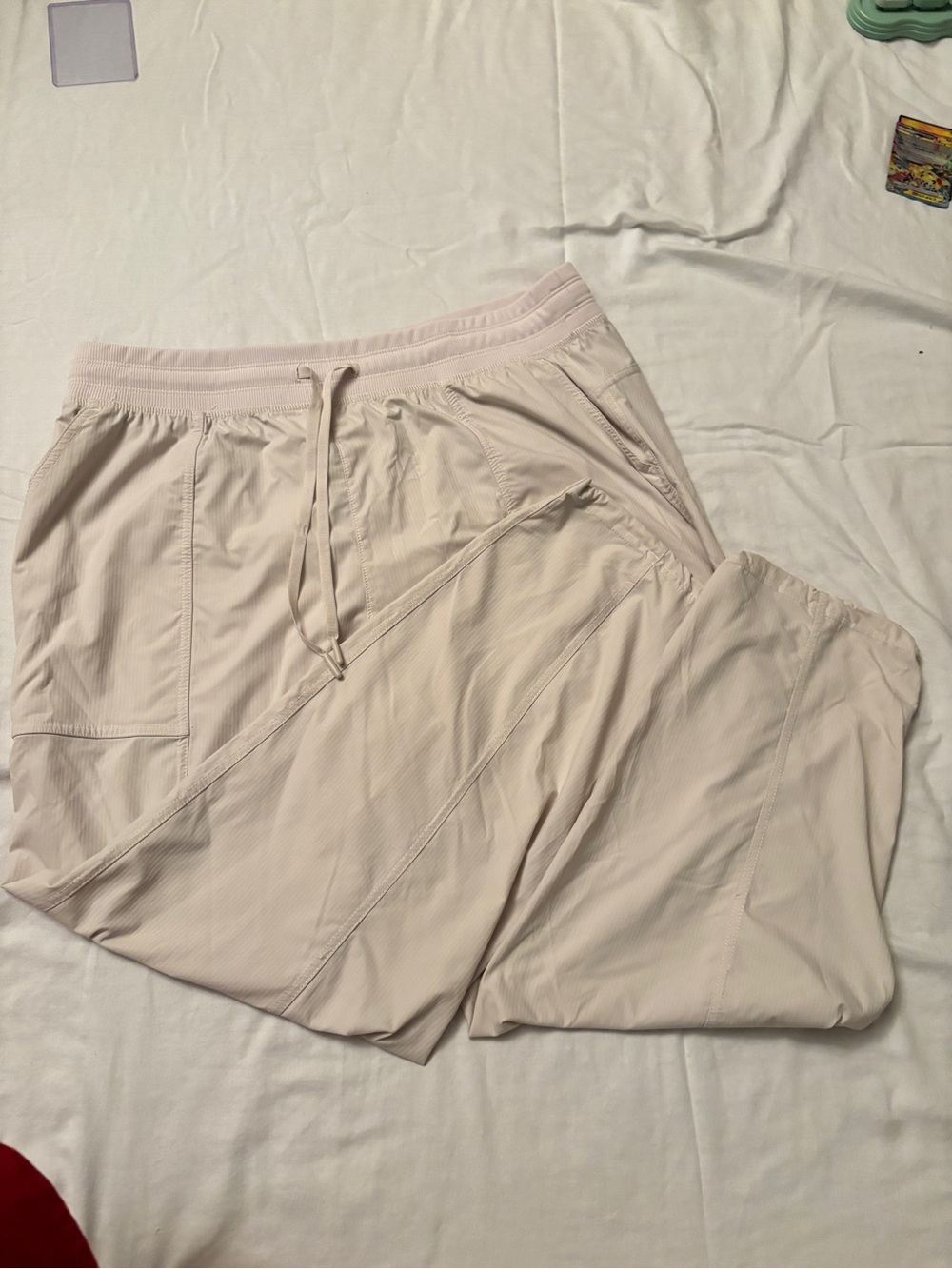 Avia Men's Drawstring Joggers in Light Cream